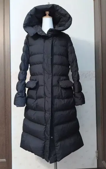 유니클로+J 다운 코트 후드 롱 코트 블랙 질 샌더 페더