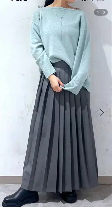 새상품급 바빌론 니트