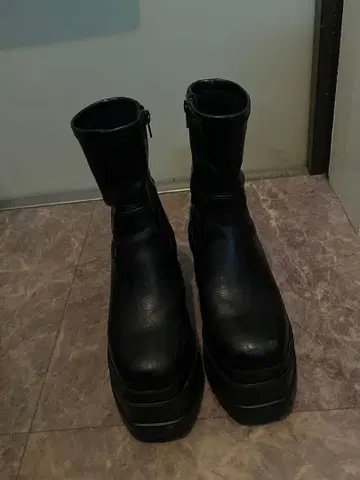 12/15 삭제 R&E 통굽 숏 부츠