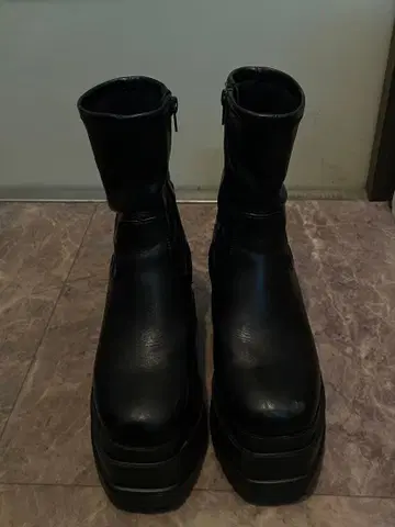 12/15 삭제 R&E 통굽 숏 부츠