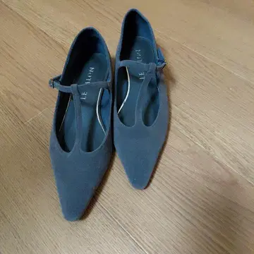 LE PON 그레이 펌프스 낮은 힐