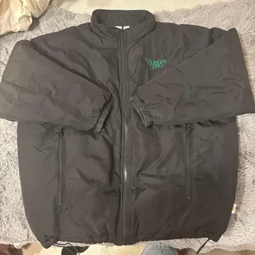 Younger Song 나일론 자켓 블랙