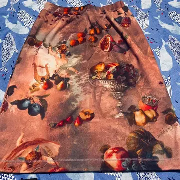 milk 신화의 과실 스커트