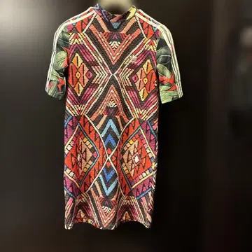 adidas 기하학 패턴 반팔 미니 원피스