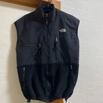 THE NORTH FACE 블랙 플리스 베스트