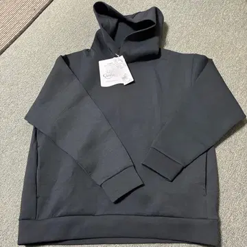 쿠션 다크 그레이 후드티 M (가격 인하 가능, 댓글 문의)