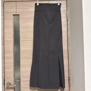 COCODEAL 코코딜 하이웨스트 플리츠 머메이드 스커트