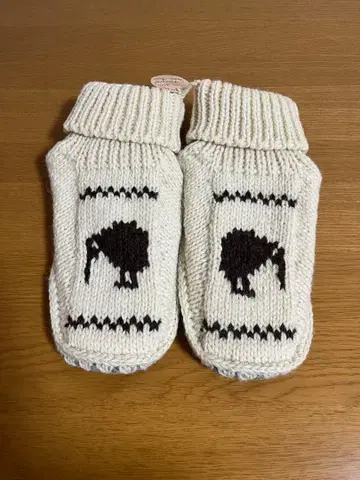 룸슈즈 아이보리 뉴질랜드