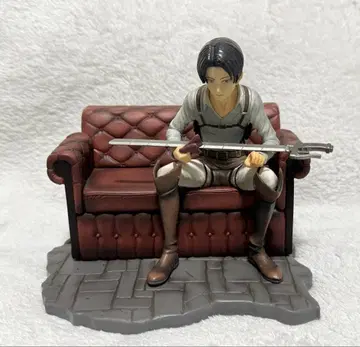 제일복권 진격의 거인 자유로의 진격 B상 리바이 피규어