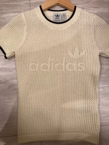 adidas originals T셔츠