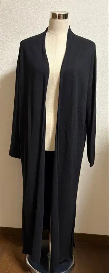 BANANA REPUBLIC 블랙 롱 코트 M 사이즈