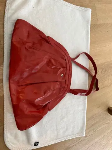 프랑스 구매 / 빨간색 천연 가죽 레더 백