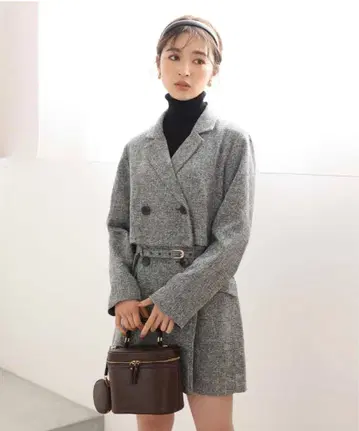 NICE CLAUP 멀티 웨이 자켓 셋업 그레이 스커트