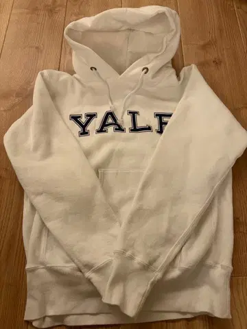 champion reverse weave 빨간색 택 YALE