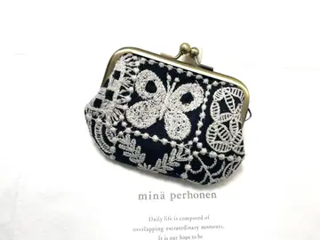 미나 페르호넨 bonheur 패치워크 파우치 가마구치 m33