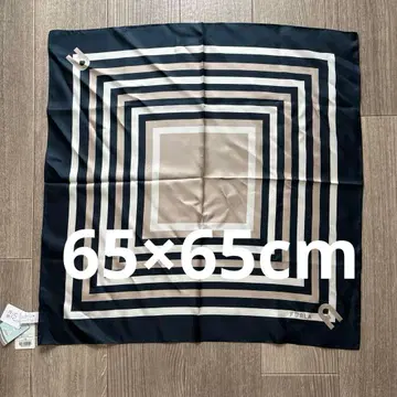 택 포함 미사용 새상품 훌라 실크 프린트 스카프 네이비 & 베이지