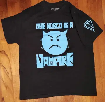 스매싱 펌킨스 월드 이즈 어 뱀파이어 투어 티셔츠