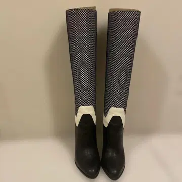 세르지오로시 롱 부츠 블랙과 화이트 체크 무늬