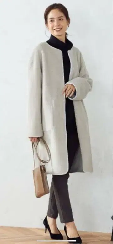 하자 있음 중고 ELLE 무스탕 조 박스 코트 베이지