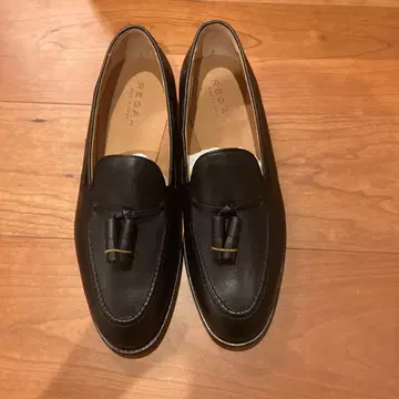 REGAL 블랙 태슬 로퍼