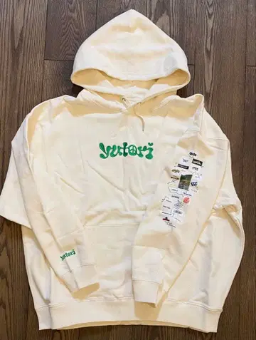 유토리 브랜드 로고 후드티