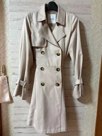 dazzlin 트렌치코트 아름다운 실루엣