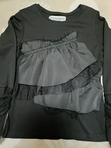 RISLEY 프릴 긴팔 T셔츠 리즈레이 레이스 긴팔 하자품