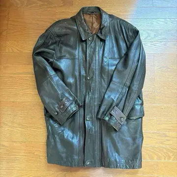 라무 가죽 하프 코트