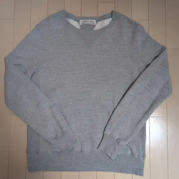 REMI RELIEF 레미 레리프 양V 맨투맨 멜란지 그레이