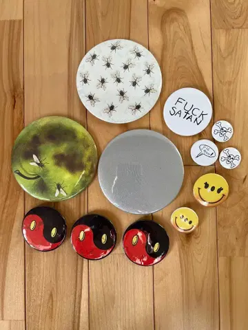 Sasquatchfabrix. 초기 사스콰치 배지 세트