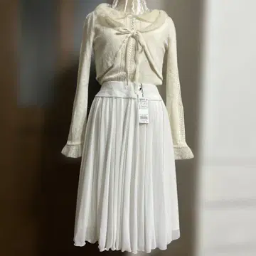 화이트 스커트 셋업 59-63cm