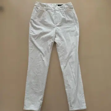 LAUTREAMONT 화이트 슬림핏 팬츠 40