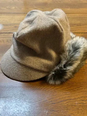 나인 테일러 퍼 달린 모자