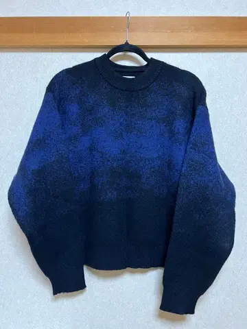 SOCCE 스웨터 니트 모헤어 라이크 크루즈 실루엣 그라데이션 니트