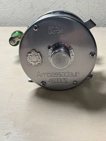 Abu Garcia Ambassadeur 4500CS 베이트 낚시릴