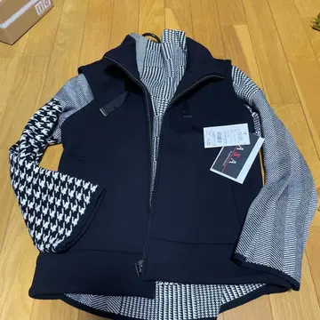 블랙 백 숄더 인조 가죽 베스트