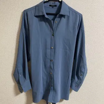 [ 새상품급 ] LOUNIE 블루 긴팔 셔츠 38 사이즈 리본