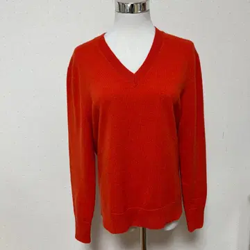 최종 가격 인하 유니클로 V넥 캐시미어 스웨터