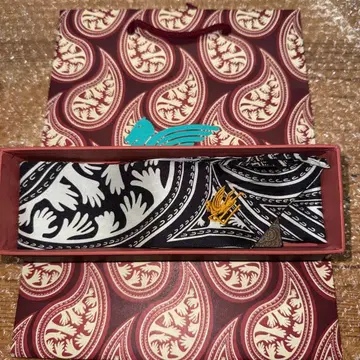 ETRO King & Prince 타카하시 카이토 페이즐리 블랙