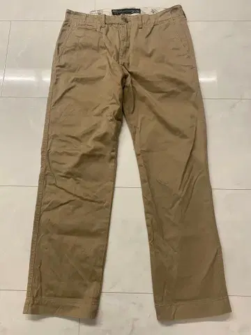 백 채널 치노 팬츠