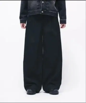 Adoon plain 모듬 2턱 와이드 슬랙스 스트라이프