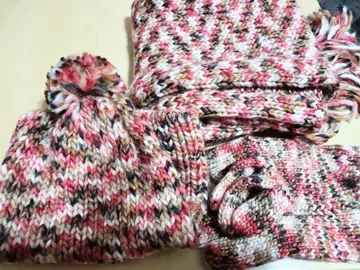 [ 미사용품 ] 털실 머플러 모자 장갑 3세트