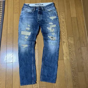DENHAM 데미지 가공 블루 데님 슬림 핏 RAZOR