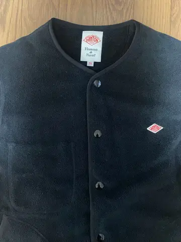 단톤 블랙 플리스 자켓 M 사이즈