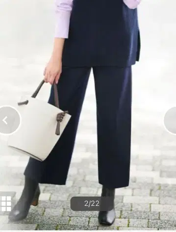 새상품급 23구 울 세미 와이드 팬츠 다크 네이비 34