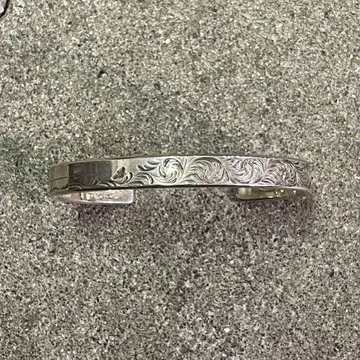 KENKIKUCHI 켄키쿠치 당초 뱅글