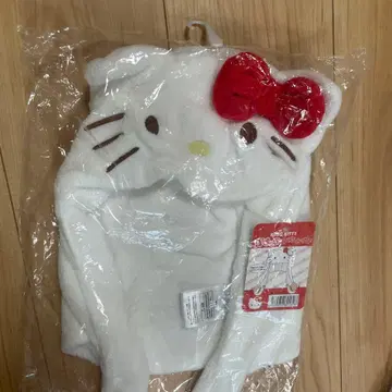 새상품 HELLO KITTY 귀 쫑긋 인형옷 모자