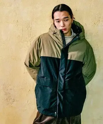 [ AIRTHERMAL/고기능 충전솜 ] 절개 마운틴 파카/후드 블루종