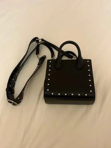 MOUSSY 블랙 숄더백 스터드