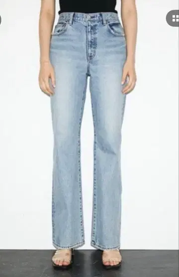 Moussy 부츠컷 데님 라이트 블루